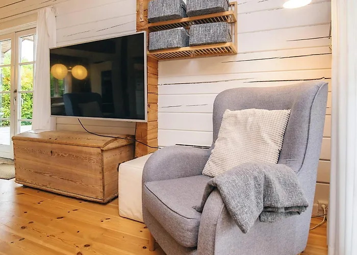 4 Star In Vaeggerlose Bøtø By