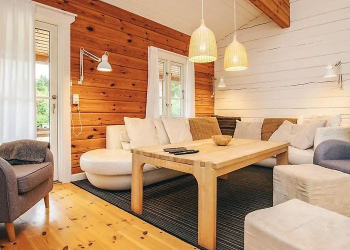4 Star In Vaeggerlose * Bøtø By